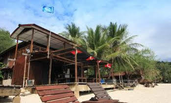 Redang Pelangi Resort Exterior photo